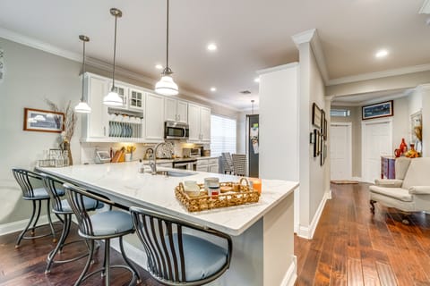 North Fort Myers Home w/ Heated Pool & Lake Views! House in North Fort Myers