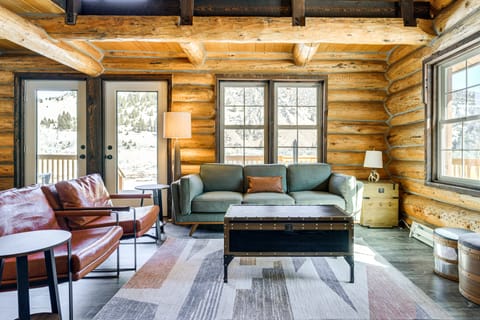 Riverfront Montana Log Cabin w/ Mountain Views! House in Divide