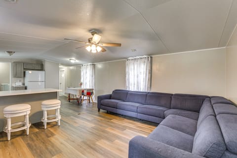 Elloree Vacation Rental ~ 7 Mi to Lake Marion! House in Lake Marion