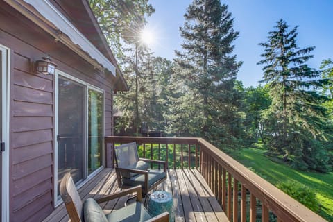 Beach & Lake Access: Brainerd Townhome Apartment in Minnesota