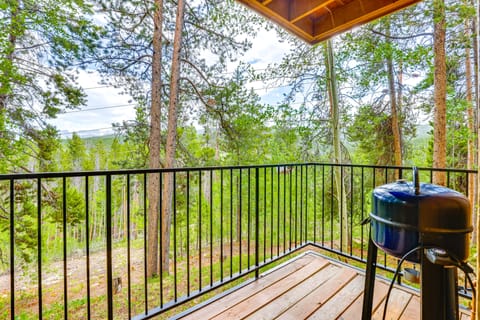 Winter Park Condo w/ Pool + Ski Shuttle Access! Apartment in Fraser