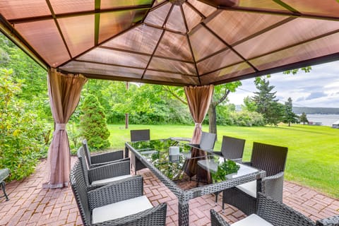 Keuka Lake Cabin w/ Boat Dock Access & Fire Pit! House in Keuka Lake