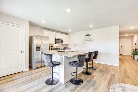 Mod Triana Home 7 Mi to Huntsville Int'l Airport House in Huntsville