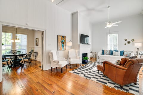 Charming Georgia Cottage ~ 19 Mi to Statesboro! Cottage in South Carolina