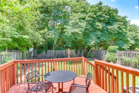 Sunny Augusta Home: Golf, Shop, Explore! House in North Augusta