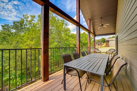 Branson Gem w/ Hot Tub Access & Private Boat Slip! House in Indian Point