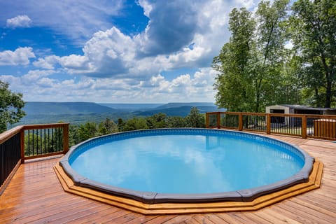 Serene Trenton Home w/ Pool & Mountain Views! House in Alabama