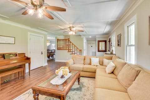 Home w/ Fire Pit on 27 Acres in Walhalla! House in South Carolina