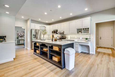 Spacious Thornville Home ~ 8 Mi to Buckeye Lake! House in Ohio