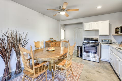 Family Home w/ Patio, 7 Mi to The Alamo! House in San Antonio