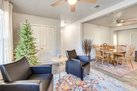 Family Home w/ Patio, 7 Mi to The Alamo! House in San Antonio