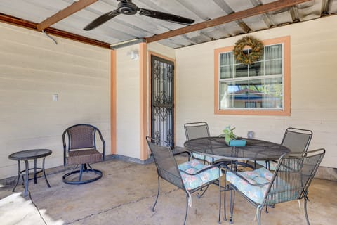 Family Home w/ Patio, 7 Mi to The Alamo! House in San Antonio