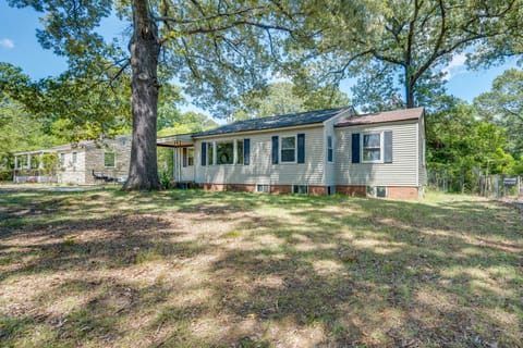 1 Mi to Robins AFB: Family-Friendly Home! House in Warner Robins