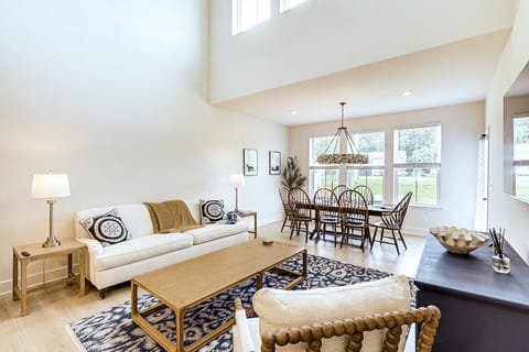 5 Mi to Bethany Beach: Retreat w/ Pool Access Apartment in Sussex County