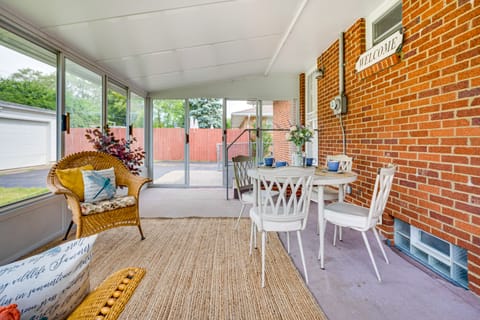 7 Mi to Downtown Columbus: Family Getaway w/ Yard House in Ohio