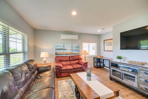 Pet-Friendly Moclips Home: Walk to Mocrocks Beach! House in Moclips