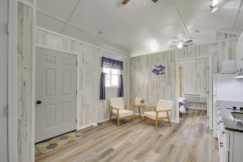 Cozy Picayune Tiny Home Rental ~ 4 Mi to Downtown! House in Mississippi