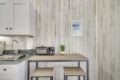 Pet-Friendly Picayune Tiny Home ~ 4 Mi to Downtown House in Mississippi