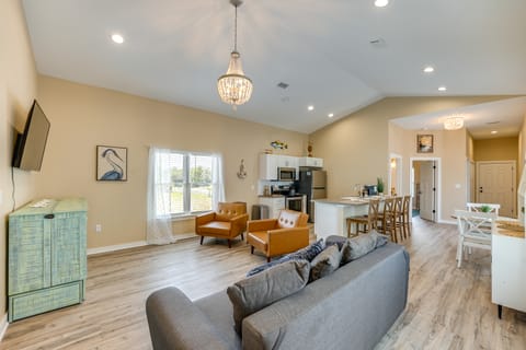 ~ 2 Mi to Boat Ramp: Steinhatchee River Cottage House in Florida