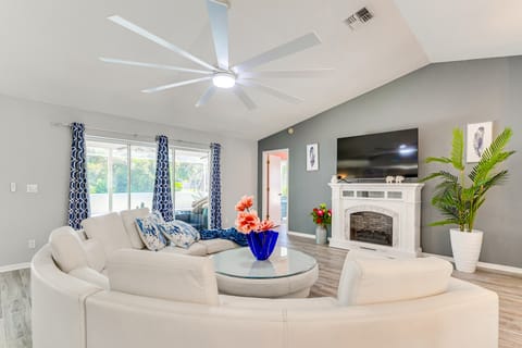9 Mi to Beach! Poolside Escape in Spring Hill House in Spring Hill