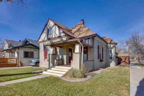 Walk to Dtwn: Colorful Cañon City Home w/ Grill! House in Canon City
