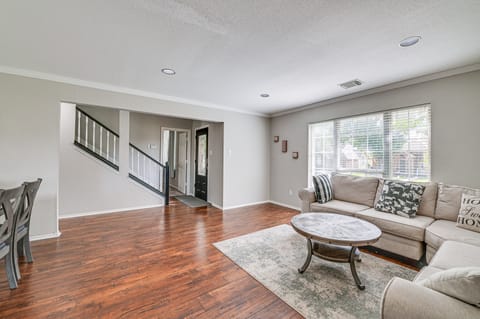 6 Mi to Dtwn! Family Home w/ Pool in Carrollton House in Carrollton