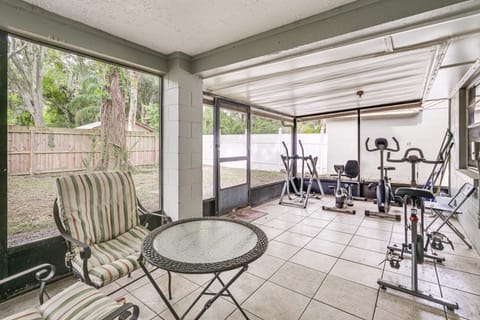 Home w/ Lanai: 12 Mi to Busch Gardens Tampa Bay! House in Lake Magdalene