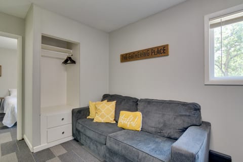 Table Rock Lake Condo: Boat, Fish, Swim! Apartment in Kimberling City