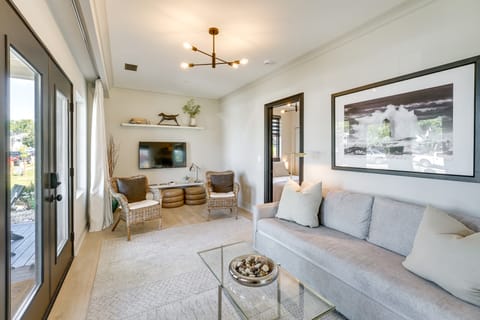 Downtown Ludington Modern Condo w/ Great Views! Apartment in Ludington