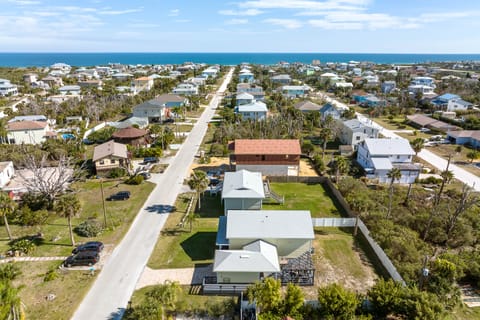 Close to Beaches: Palm Coast Home w/ Deck! House in Palm Coast