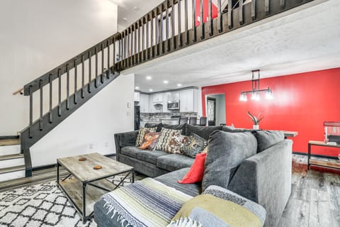 Wooded Tobyhanna Home w/ Fire Pit & Lake Access! House in Coolbaugh Township