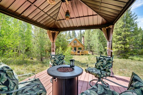 24STR-00023 Fairplay Cabin w/ Hot Tub on 4 Acres! House in Park County
