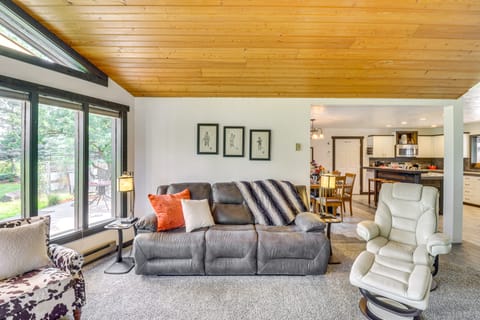 Deck & Mtn Views: Libby Home on Golf Course! House in Libby