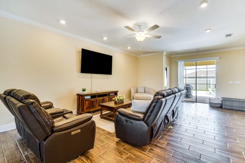 4 Mi to Golf: Gem w/ Pool & Lanai in Cape Coral House in Cape Coral