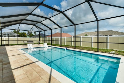 4 Mi to Golf: Gem w/ Pool & Lanai in Cape Coral House in Cape Coral
