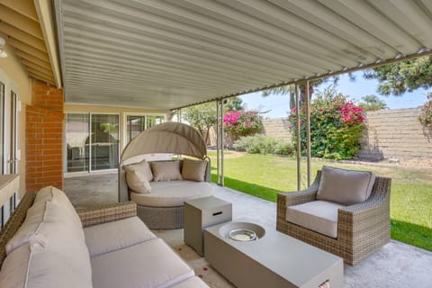 Huntington Beach Home: Fire Pit, Grill + More! House in Westminster