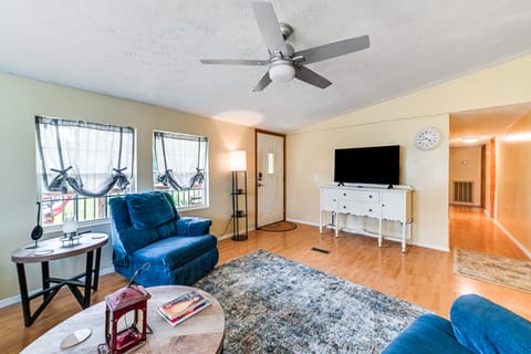 Peaceful McEwen Home w/ Spacious Yard! House in Tennessee