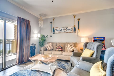 4th-Floor Waterfront Condo on Treasure Island! Apartment in Treasure Island