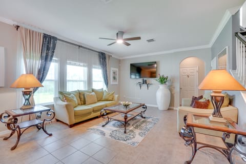 WFH, Relax & Enjoy At-Home Comforts in Orlando House in Orlando