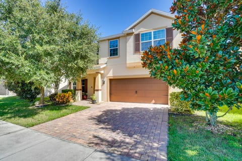 WFH, Relax & Enjoy At-Home Comforts in Orlando House in Orlando