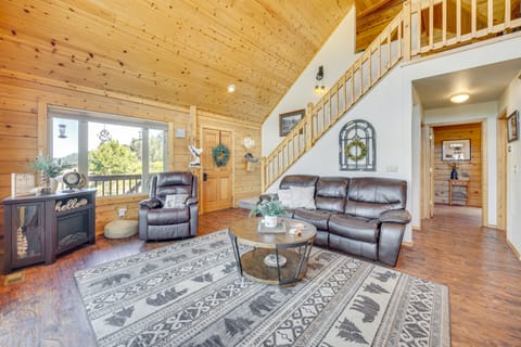 Lakefront Divide Cabin w/ Game Room! House in Colorado