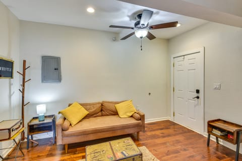 2 Mi to Warren Dunes - Bright Sawyer Apartment! Apartment in Sawyer