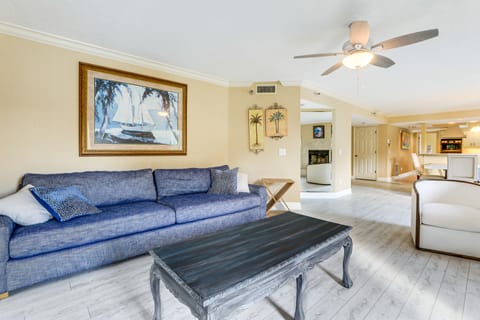 Kayaks, Bikes & Bay Access: Bradenton Escape! Apartment in Longboat Key