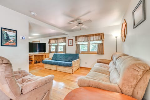 Pet-Friendly Home w/ Beach in Northville! House in Great Sacandaga Lake