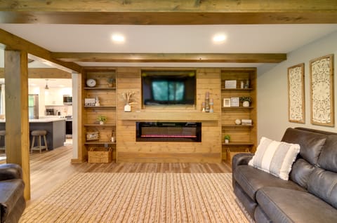 Modern Burkesville Home: 2 Mi to Dale Hollow Lake! House in Tennessee