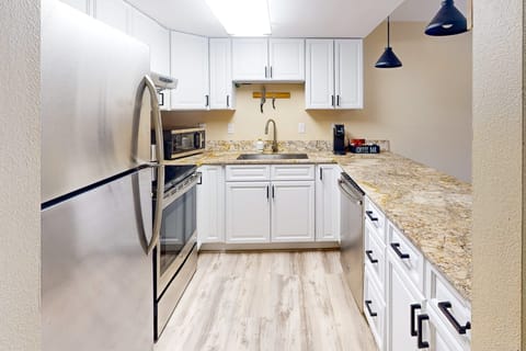 Darling Dwelling: 2 Mi to Dtwn Durango! Apartment in Durango