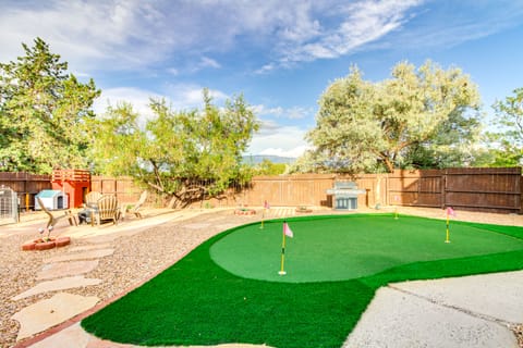 Deck, Putting Green & Views: Albuquerque Oasis House in Rio Rancho
