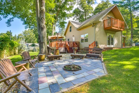 Pet Friendly w/ Fire Pit: Walk to the Beach! House in Lake Michigan Beach