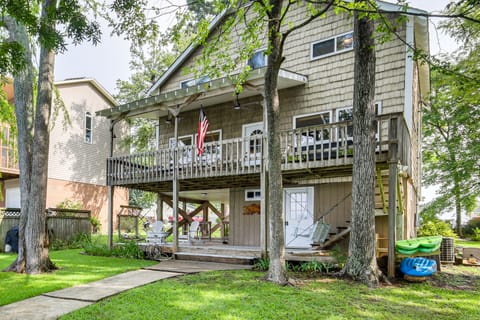 Private Boat Dock: Waterfront Lake Murray Haven House in Leesville