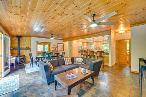 Thendara Cabin on Moose River w/ Game Room! House in Webb